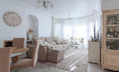 Herverkoop - Villa -
Orihuela Costa - Los Almendros-la Florida