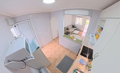 Herverkoop - Bungalow -
Torrevieja - El Limonar