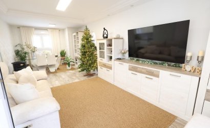 Herverkoop - Villa -
San Miguel de Salinas - Inland