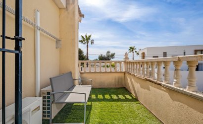 Revente - Villa -
Orihuela Costa - Costa Blanca
