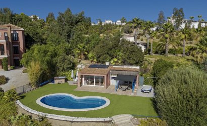 Reventa - Villa -
Vinuela - Inland