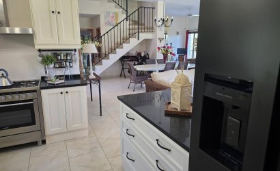 Reventa - Villa -
Vinuela - Inland