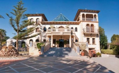 Reventa - Villa -
Orihuela Costa - Costa Blanca