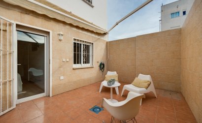 Herverkoop - Apartment -
Torrevieja - Centro