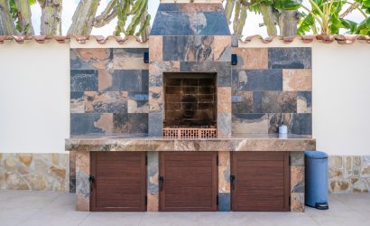 Herverkoop - Villa -
Torrevieja - Costa Blanca