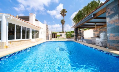 Herverkoop - Villa -
Torrevieja - Costa Blanca