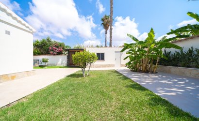 Herverkoop - Villa -
Torrevieja - Costa Blanca