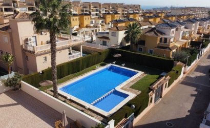 Revente - Villa -
Orihuela Costa - Costa Blanca