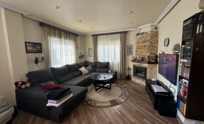 Revente - Villa -
Orihuela Costa - Costa Blanca