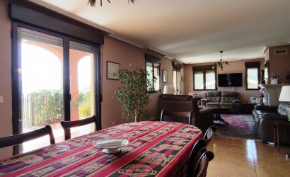 Revente - Villa -
Balones