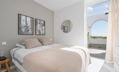 Resale - Apartment -
Benahavis - La Quinta