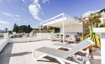 Resale - Apartment -
Benahavis - La Quinta