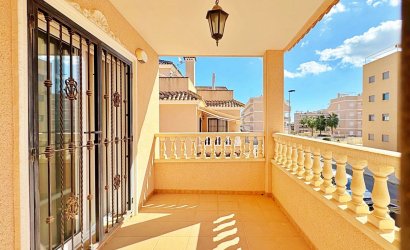 Herverkoop - Town House -
Orihuela Costa - Costa Blanca