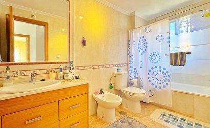 Herverkoop - Town House -
Orihuela Costa - Costa Blanca