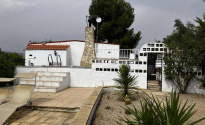 Herverkoop - Villa -
Biar - Costa Blanca