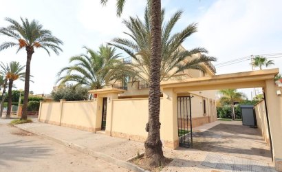 Herverkoop - Villa -
Cabo Roig - Costa Blanca