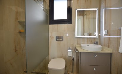 Herverkoop - Villa -
San Miguel de Salinas - Inland