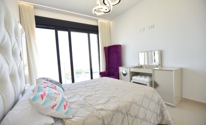 Herverkoop - Villa -
San Miguel de Salinas - Inland