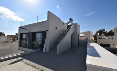 Herverkoop - Villa -
San Miguel de Salinas - Inland