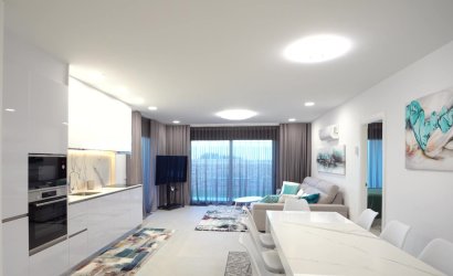 Revente - Apartment -
Finestrat