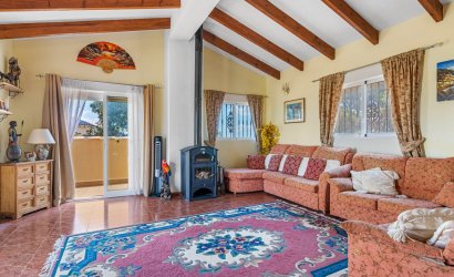 Herverkoop - Villa -
Jacarilla - Inland