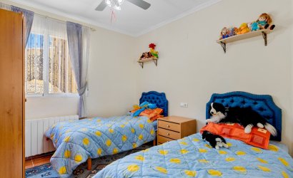 Herverkoop - Villa -
Jacarilla - Inland