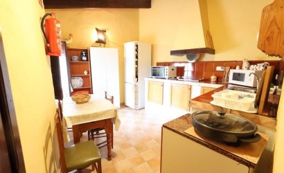 Revente - Villa -
Fortuna - Inland