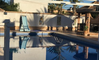 Revente - Villa -
Orihuela Costa - Costa Blanca