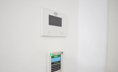 Revente - Apartment -
Finestrat