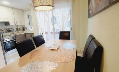 Revente - Apartment -
Torrevieja - Centro