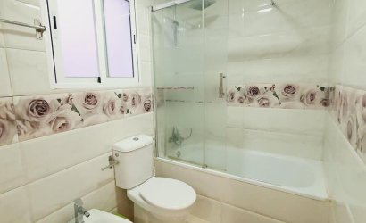 Revente - Apartment -
Torrevieja - Centro