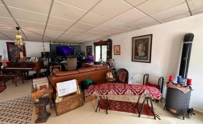 Herverkoop - Villa -
Sax