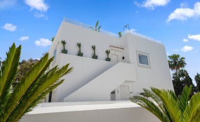 Revente - Apartment -
Marbella - Nueva Andalucía