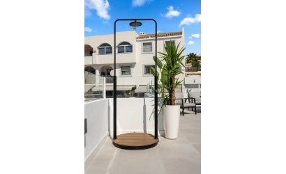 Revente - Apartment -
Marbella - Nueva Andalucía