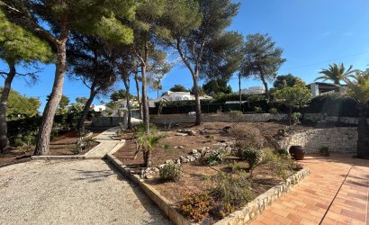 Revente - Villa -
Jávea - Montgó