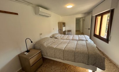 Revente - Villa -
Jávea - Montgó