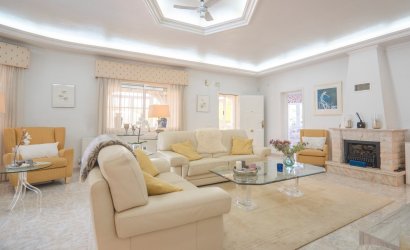 Resale - Villa -
Ciudad Quesada