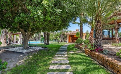 Reventa - Villa -
Elche