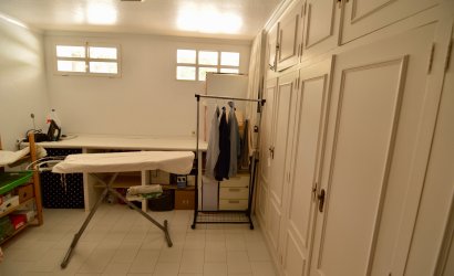 Resale - Villa -
Torrevieja - Torreta