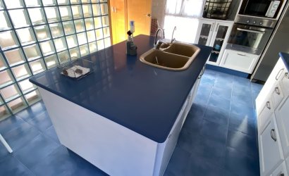 Herverkoop - Herenhuis -
Sax