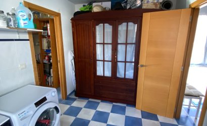 Herverkoop - Herenhuis -
Sax