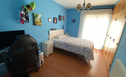 Herverkoop - Herenhuis -
Sax