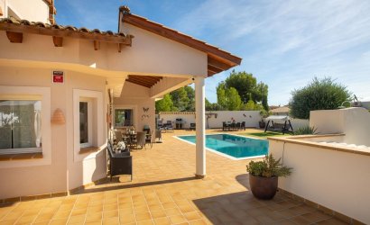 Resale - Villa -
Alfas del Pí