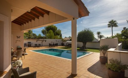 Resale - Villa -
Alfas del Pí