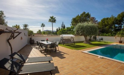 Resale - Villa -
Alfas del Pí