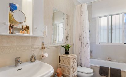 Herverkoop - Villa -
Benijofar