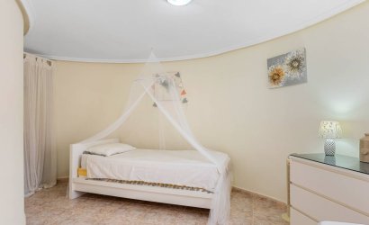 Herverkoop - Villa -
Benijofar