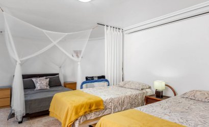 Herverkoop - Villa -
Benijofar