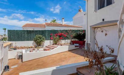 Herverkoop - Villa -
Benijofar