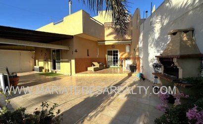 Herverkoop - Herenhuis -
Torre Pacheco